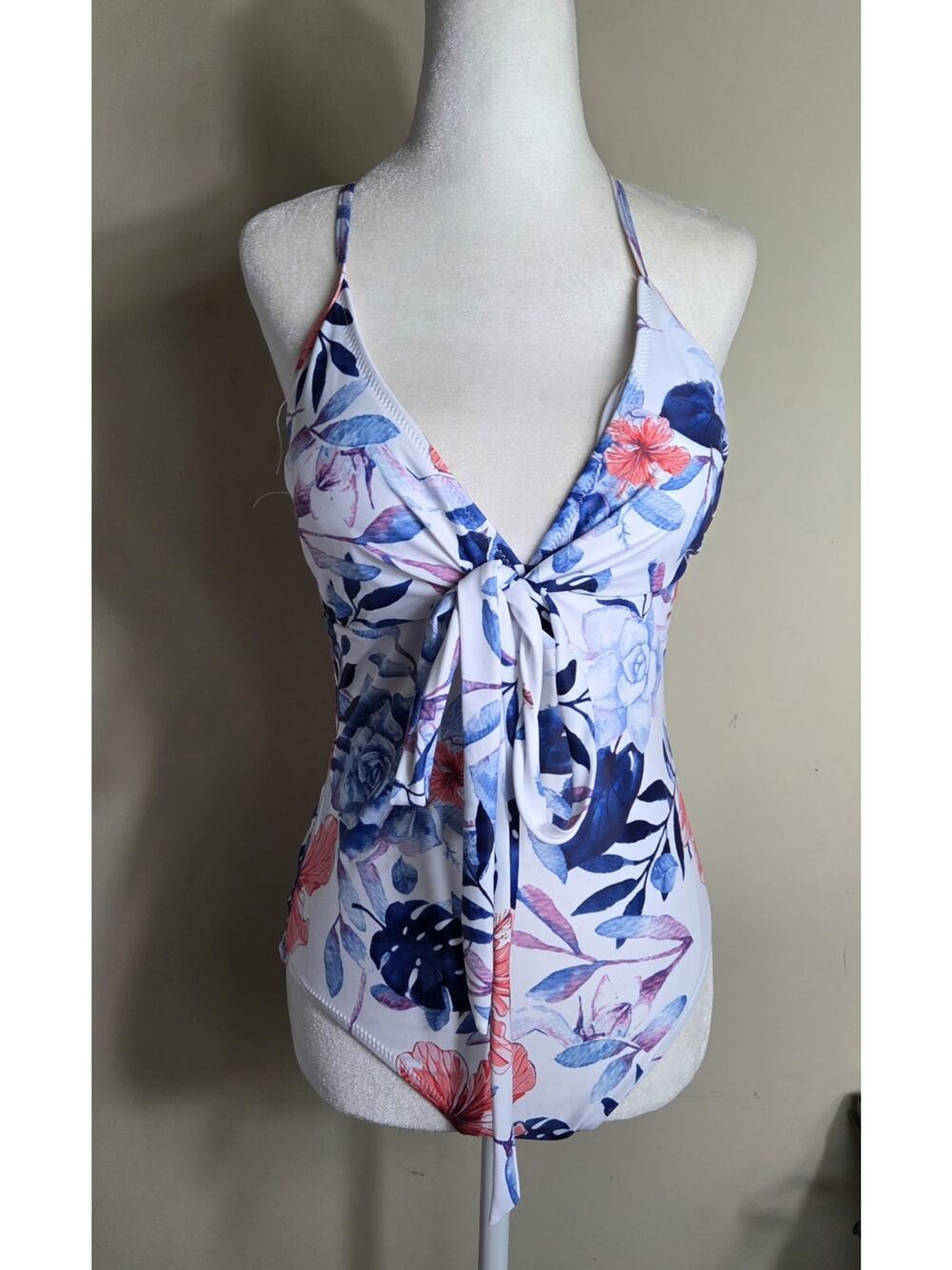 Cupshe Swimsuit M One-piece White Floral Padded With Tie